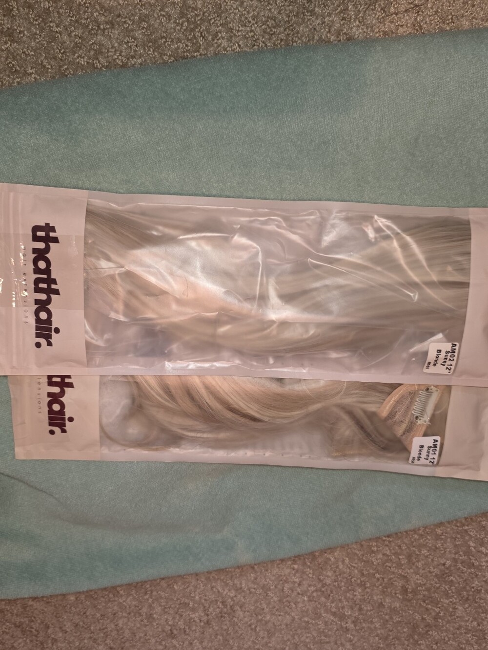 THAT HAIR 12 INCH Blonde Clip-In Hair Extensions - Light Blonde